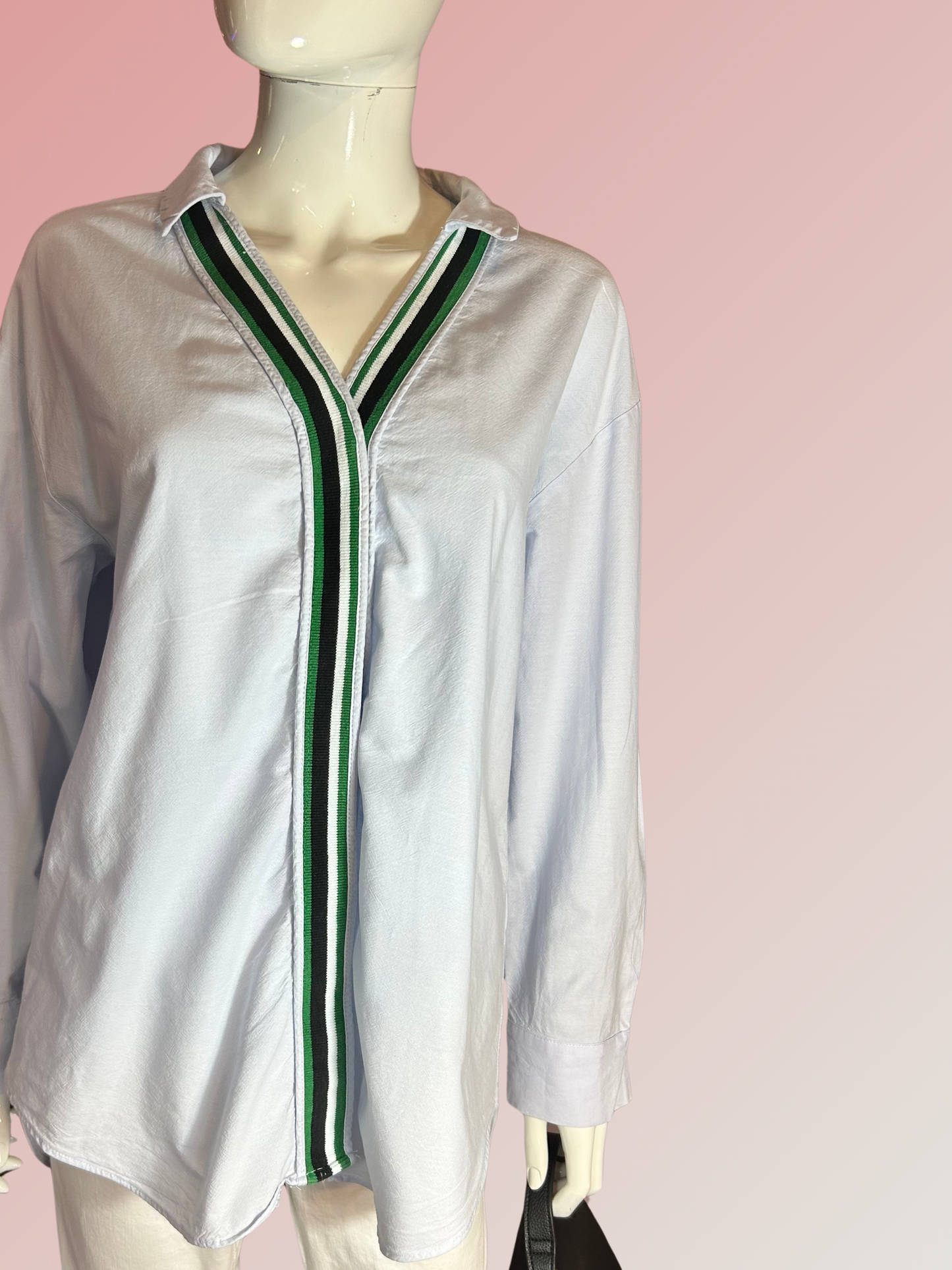 Chemise décolleté