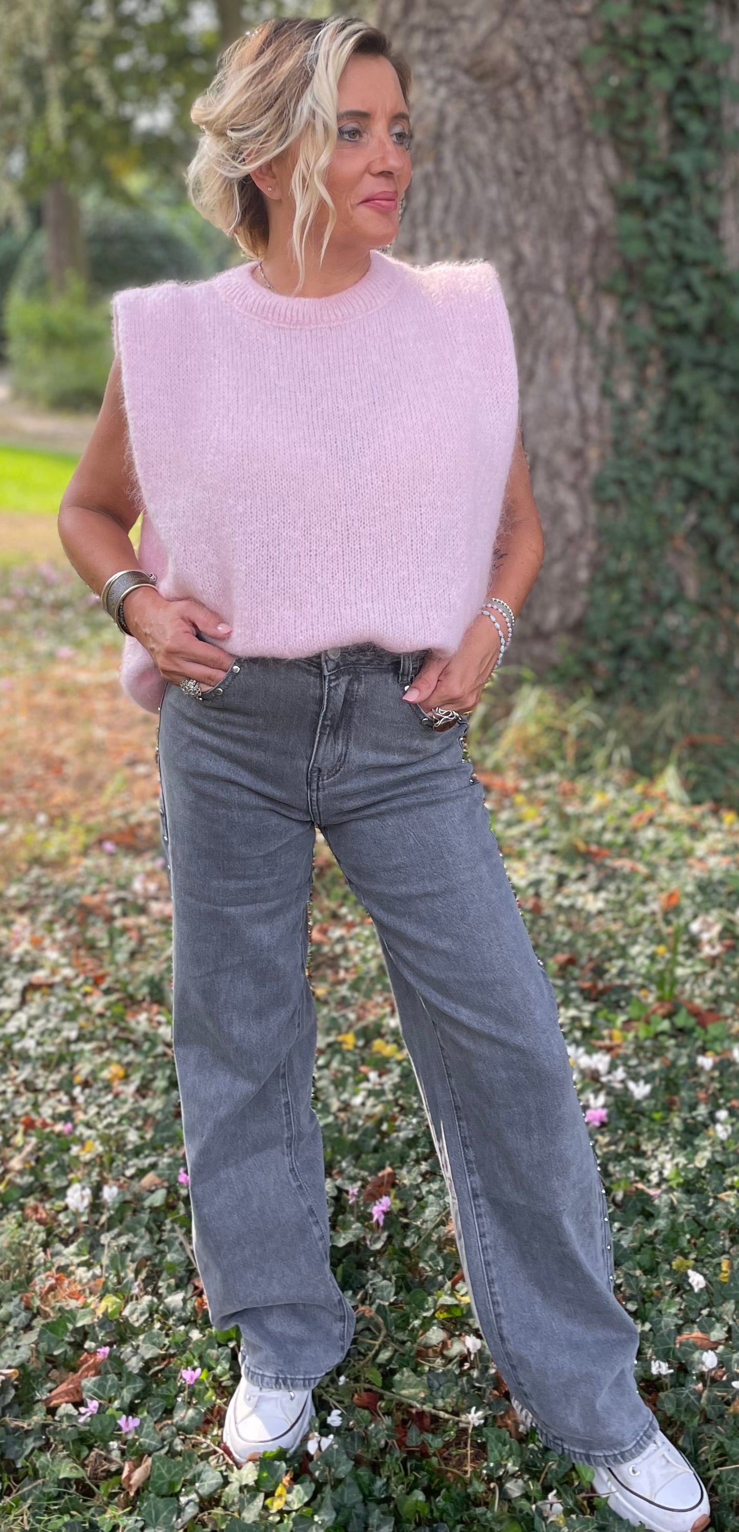 Jeans clous taille haute