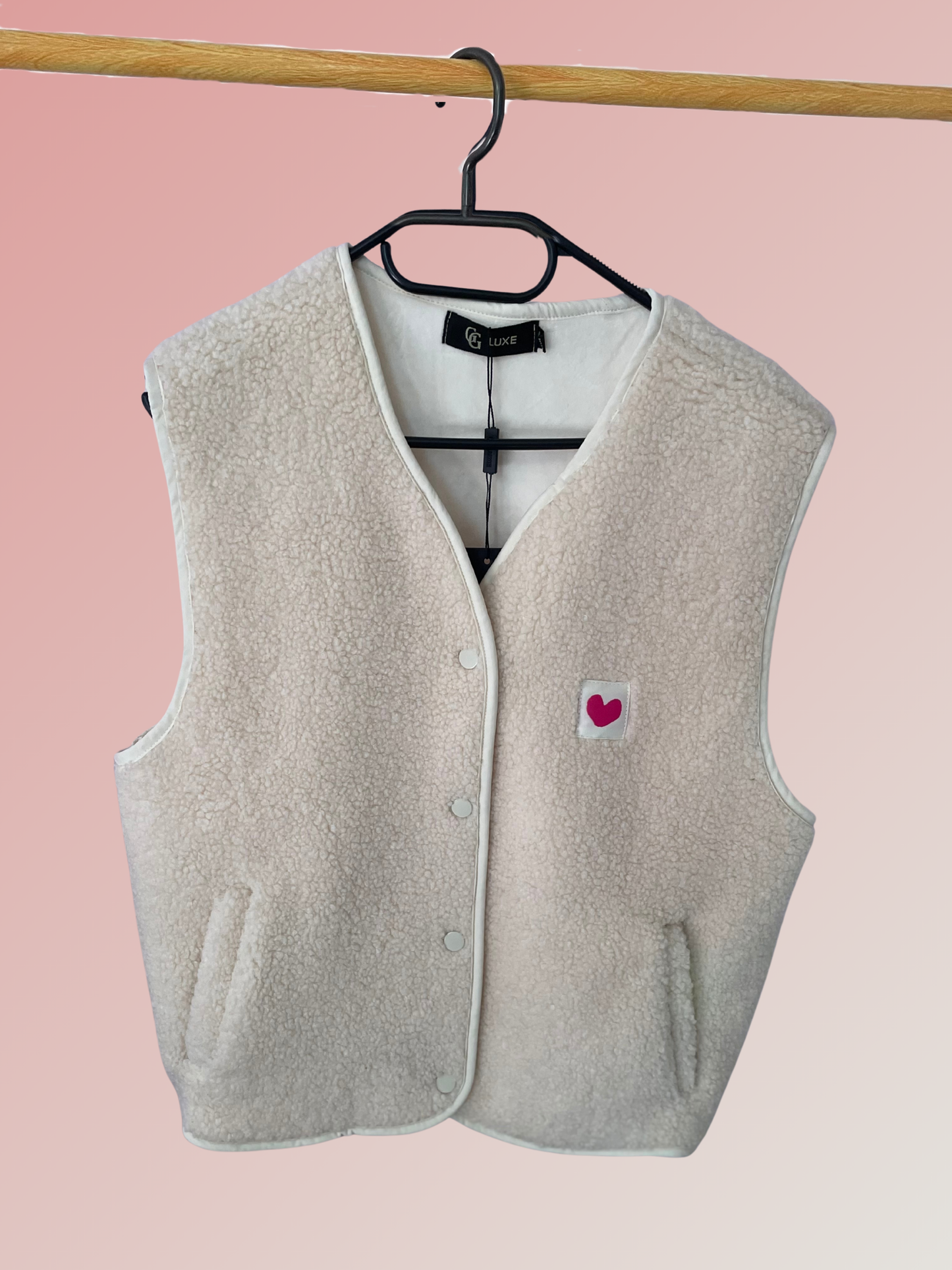 Veste sans manches effet peau de mouton